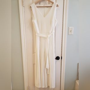 LN Crepe Wide-Leg Calvin Klein Belted Jumpsuit 14